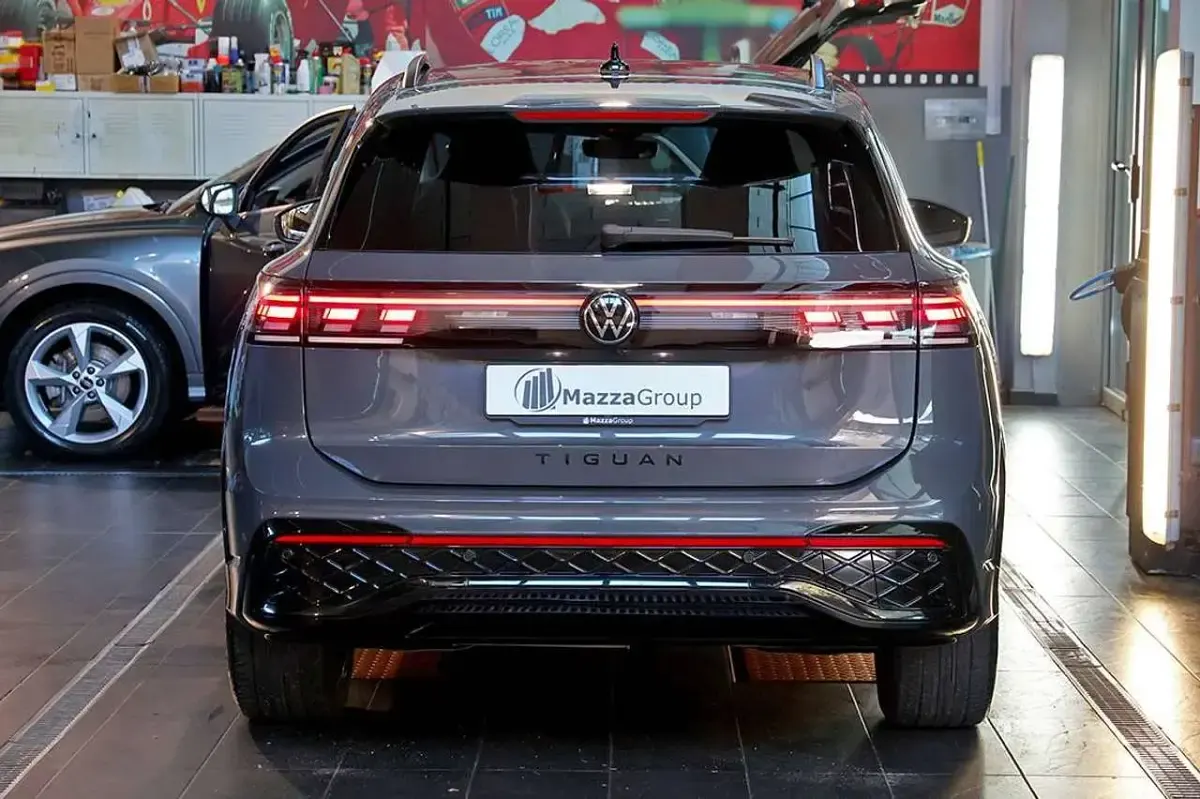 Usata VW Tiguan Style 150 CV (110 kW) 2024 Grigio SUV