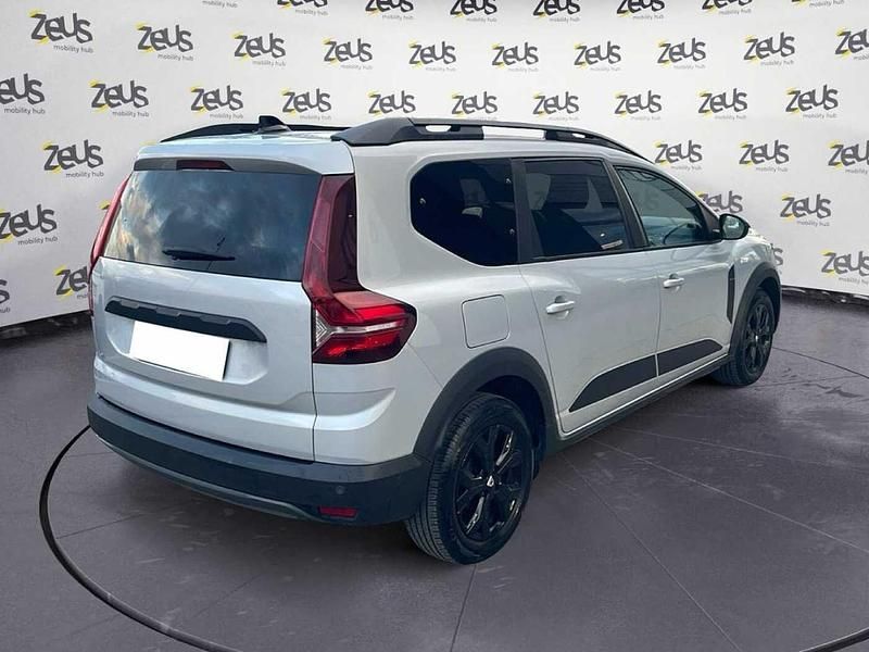 Usata Dacia Jogger Extreme 101 CV (74 kW) 2022 Grigio Monovolume