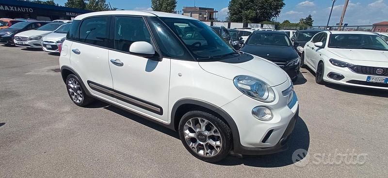 Usata Fiat 500L Trekking 85 CV (62 kW) 2014 Bianco Monovolume