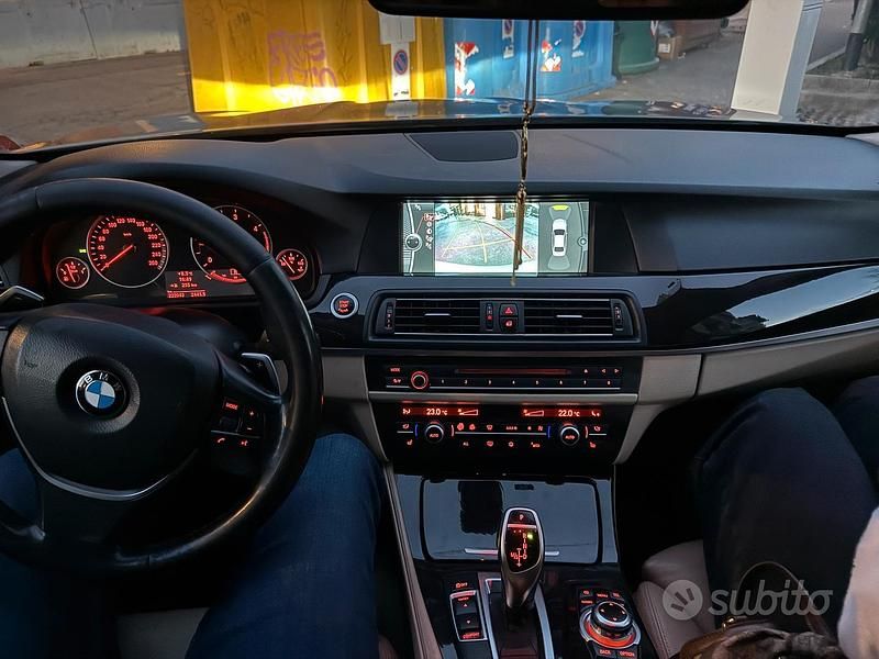 Usata BMW 520 184 CV (135 kW) 2011 Grigio Berlina