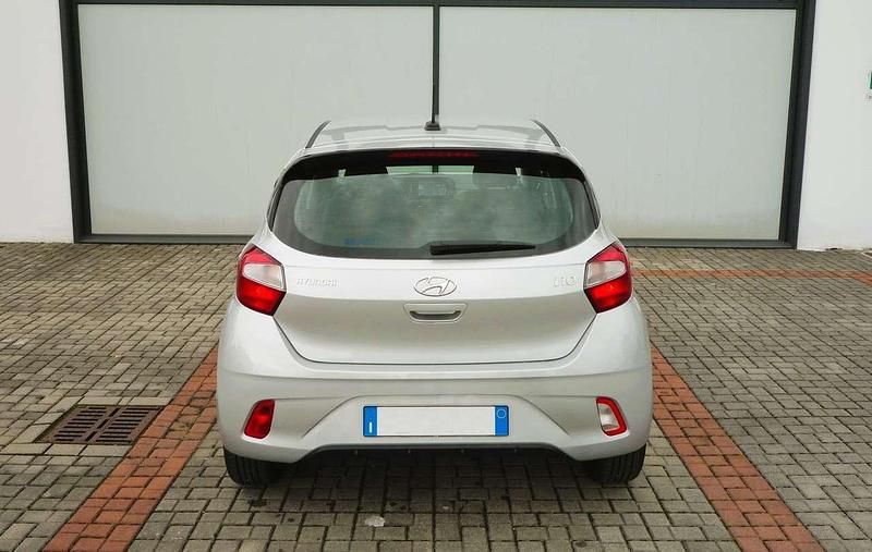Nuova Hyundai i10 63 CV (46 kW) 2026 Grigio Utilitaria