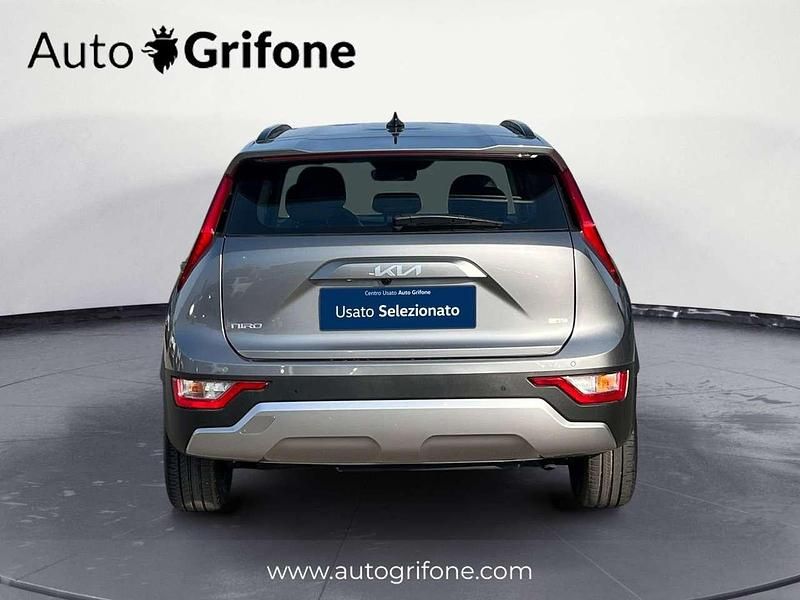 Nuova Kia Niro 126 CV (92 kW) 2026 Arancione SUV