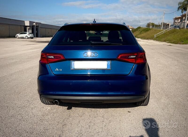 Usata Audi A3 Ambition 105 CV (77 kW) 2013 Blu/azzurro Berlina