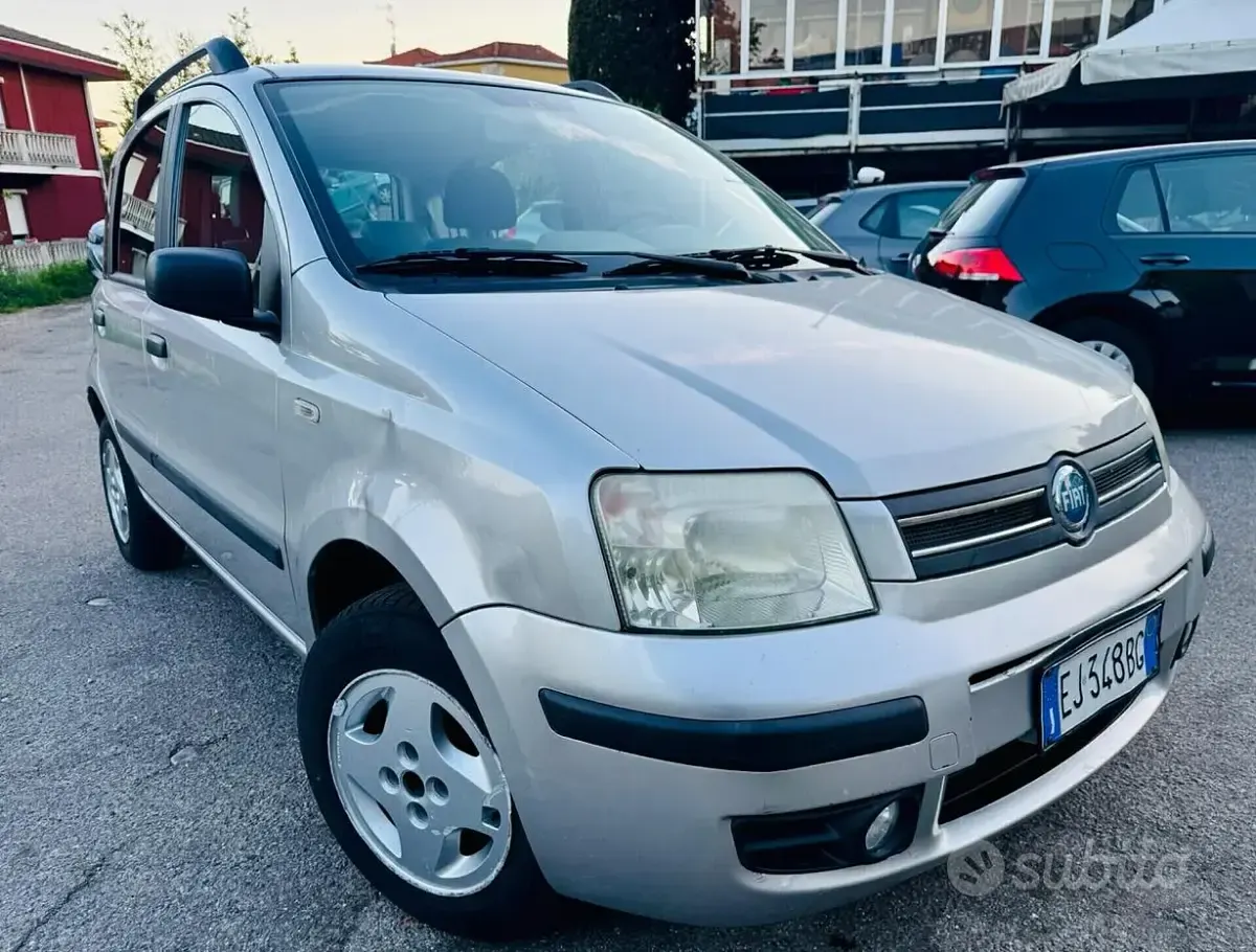 Usata Fiat Panda Emotion 60 CV (44 kW) 2005 Grigio Utilitaria