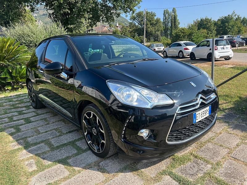 Usata Citroën DS3 82 CV (60 kW) 2013 Nero Utilitaria