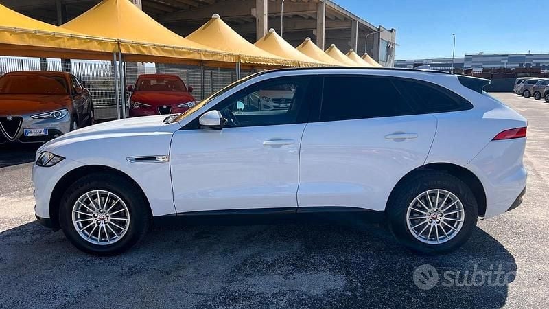 Usata Jaguar F-Pace R-Sport 163 CV (119 kW) 2018 Bianco SUV