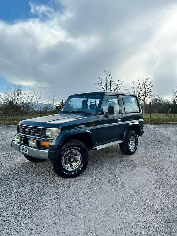 Usata Toyota Land Cruiser 90 CV (66 kW) 1990 Grigio SUV