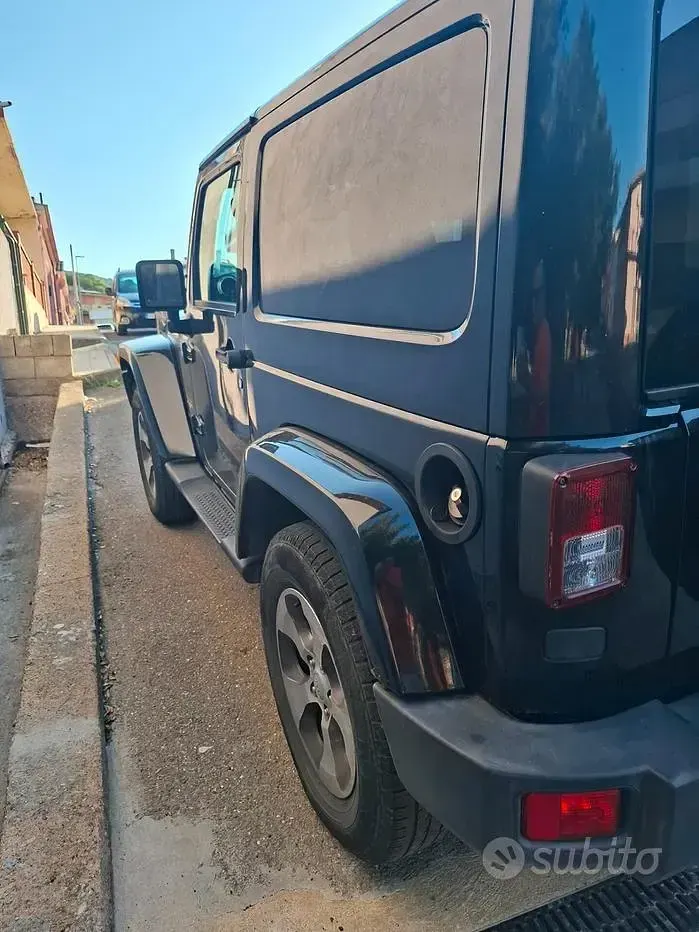 Usata Jeep Wrangler Sahara 200 CV (147 kW) 2018 Nero SUV