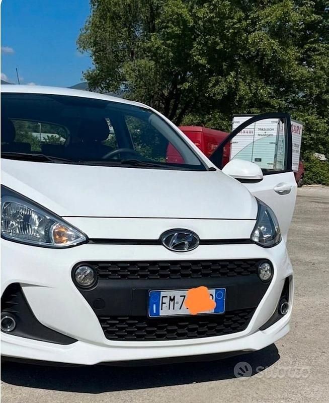 Usata Hyundai i10 69 CV (50 kW) 2017 Utilitaria