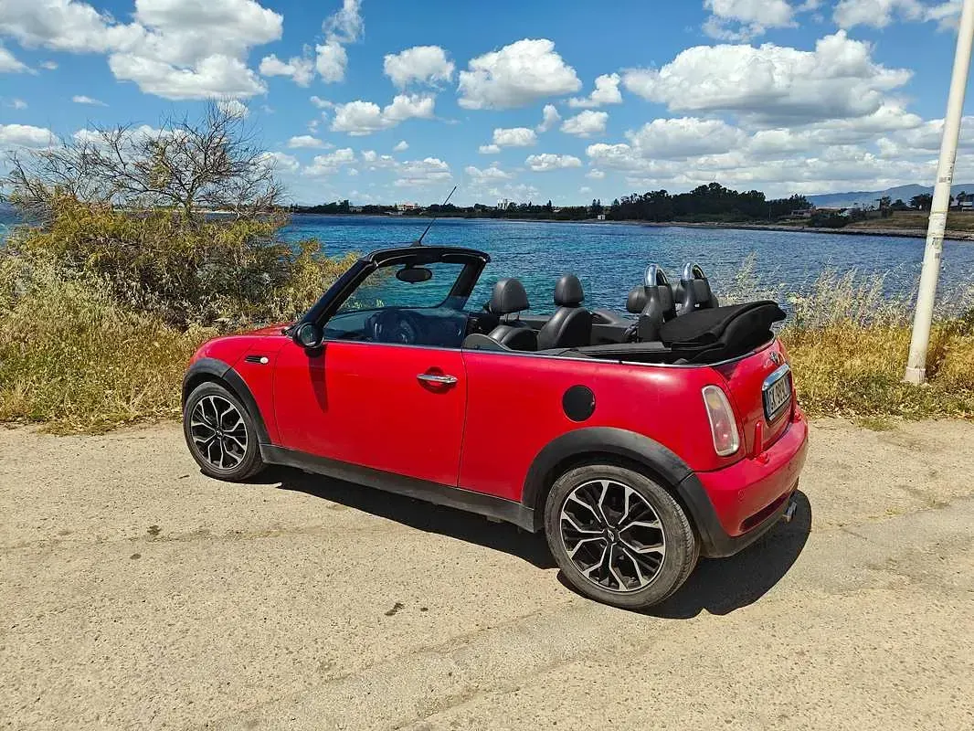 Usata Mini One Cabriolet 90 CV (66 kW) 2006 Rosso Cabrio