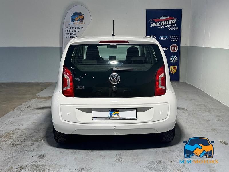 Usata VW up! Move 60 CV (44 kW) 2016 Bianco Utilitaria