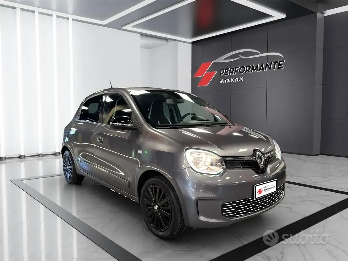 Begagnad Renault Twingo Urban Night 30 kW (42 HK) 2023 Other Halvkombi