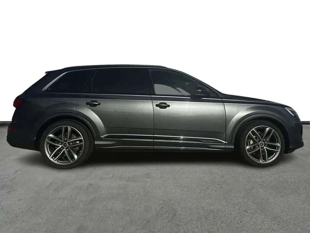 Usata Audi Q7 S-Line 286 CV (210 kW) 2024 Grigio SUV