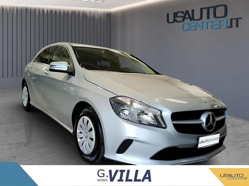 Usata Mercedes A160 Business 90 CV (66 kW) 2017 Nero Utilitaria