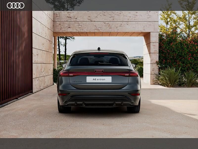 Nuova Audi A6 e-tron S-Line 280 kW (381 CV) 2026 Grigio daytona perlato Station wagon