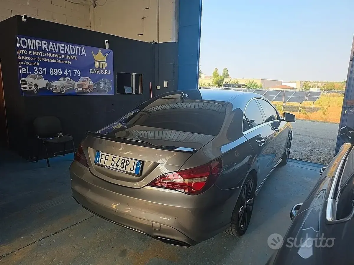 Usata Mercedes CLA200 136 CV (100 kW) 2016 Grigio Coupé