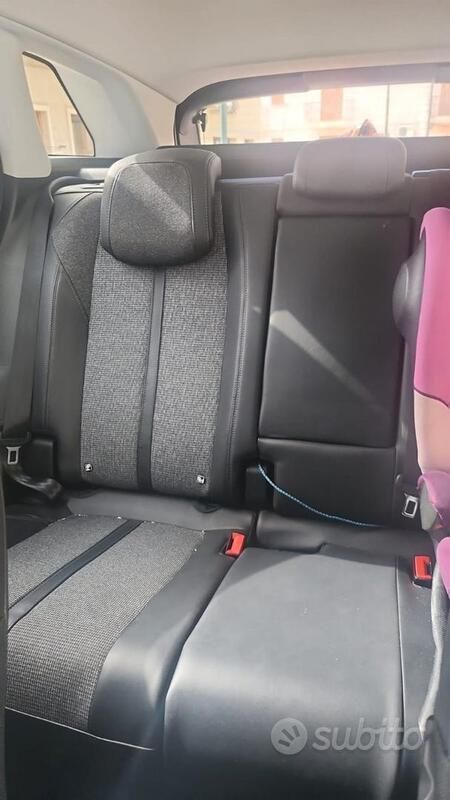 Usata Peugeot 3008 120 CV (88 kW) 2018 Blu Berlina
