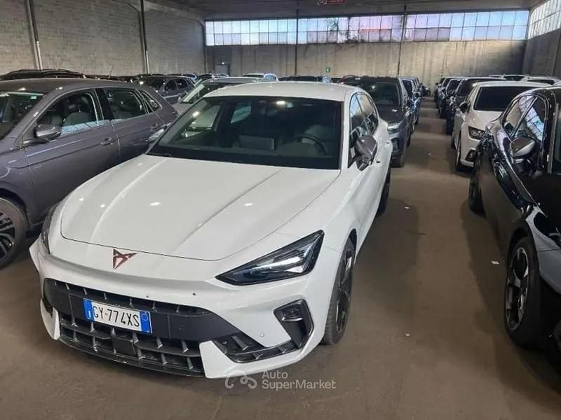 Usata Cupra Leon 150 CV (110 kW) 2025 Bianco Berlina