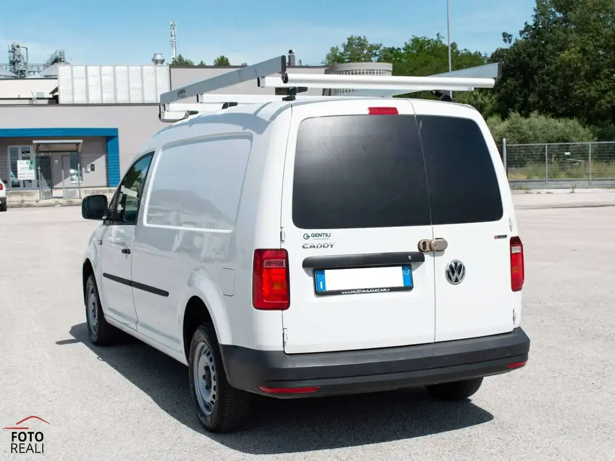Usata VW Caddy Maxi 122 CV (89 kW) 2019 Bianco Monovolume