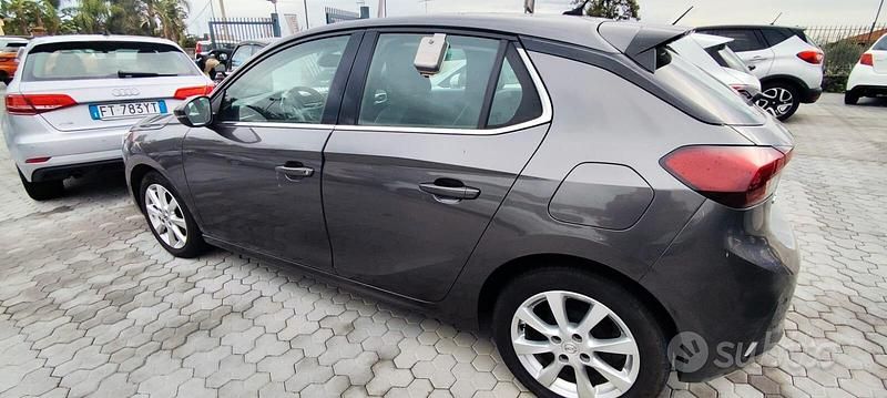 Usata Opel Corsa Elegance 100 CV (73 kW) 2020 Grigio Berlina