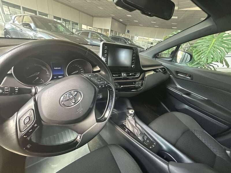 Usata Toyota C-HR Business Edition 98 CV (72 kW) 2021 Grigio SUV