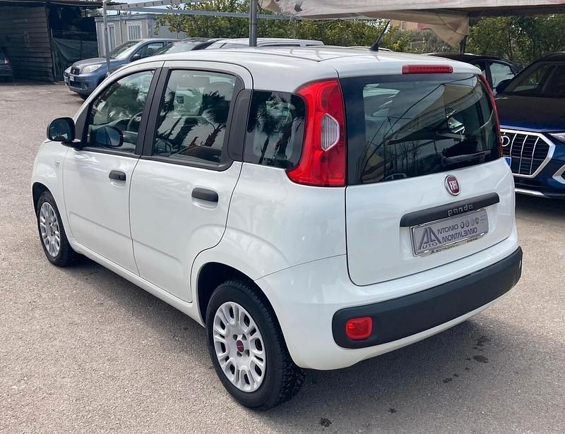 Usata Fiat Panda Easy 95 CV (69 kW) 2015 Bianco Utilitaria