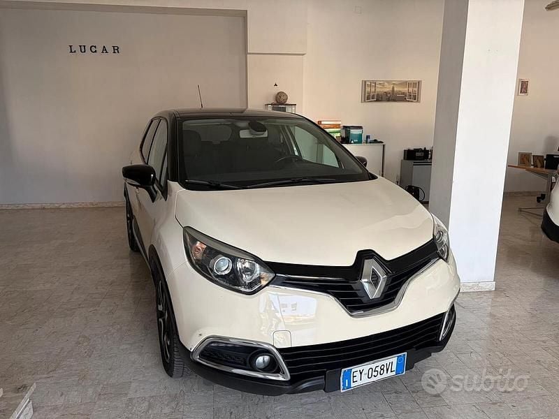 Usata Renault Captur 90 CV (66 kW) 2015 Bianco SUV