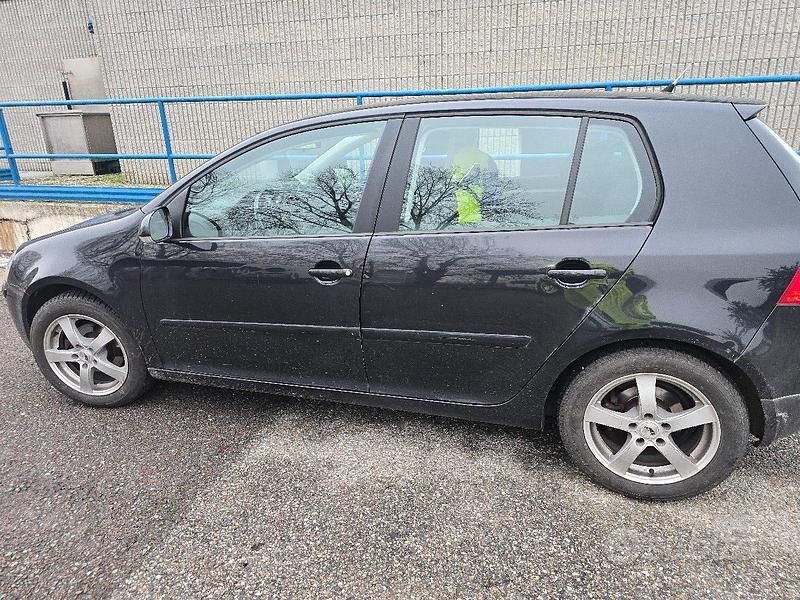 Usata VW Golf VI 2008 Utilitaria