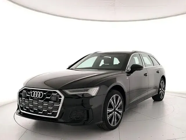 Nuova Audi A6 S-Line 286 CV (210 kW) 2025 Nero mythos metallizzato Station wagon