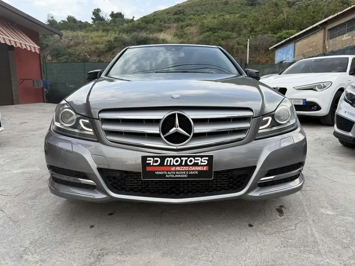 Usata Mercedes C220 Avantgarde 170 CV (125 kW) 2013 Other Berlina