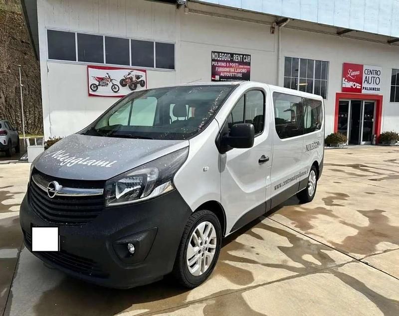 Usata Opel Vivaro 125 CV (91 kW) 2018 Grigio Monovolume