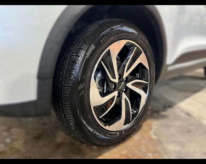 Usata EMC SEI 147 CV (108 kW) 2025 Bianco SUV