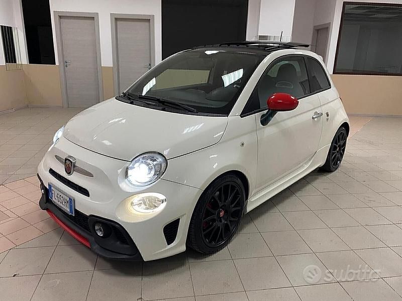 Bianco Usata 2017 Abarth 595 Pista Coupé | 15.490 € (Buon prezzo) - Immagine 1/4