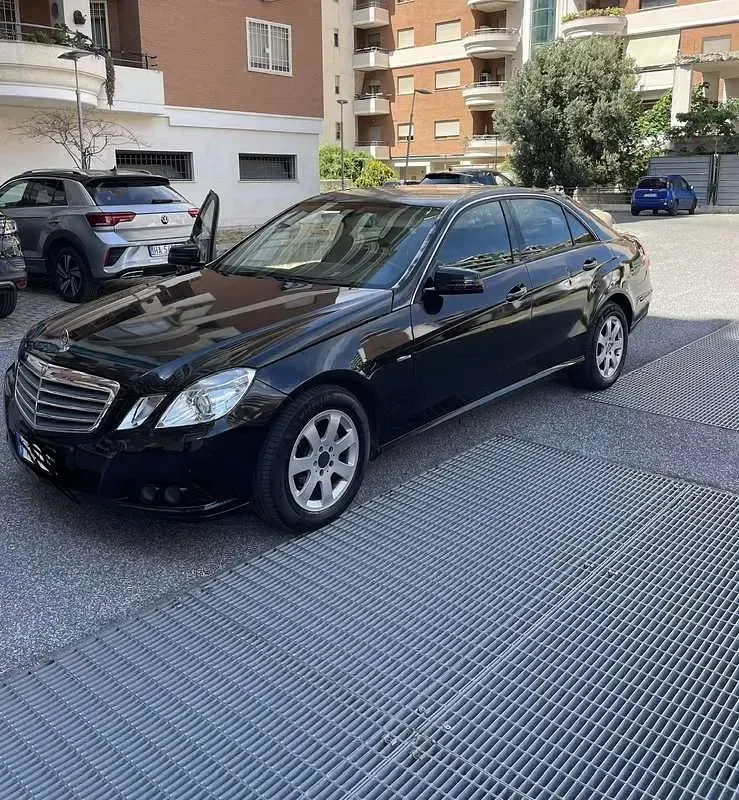 Usata Mercedes E220 Elegance 143 CV (105 kW) 2009 Berlina