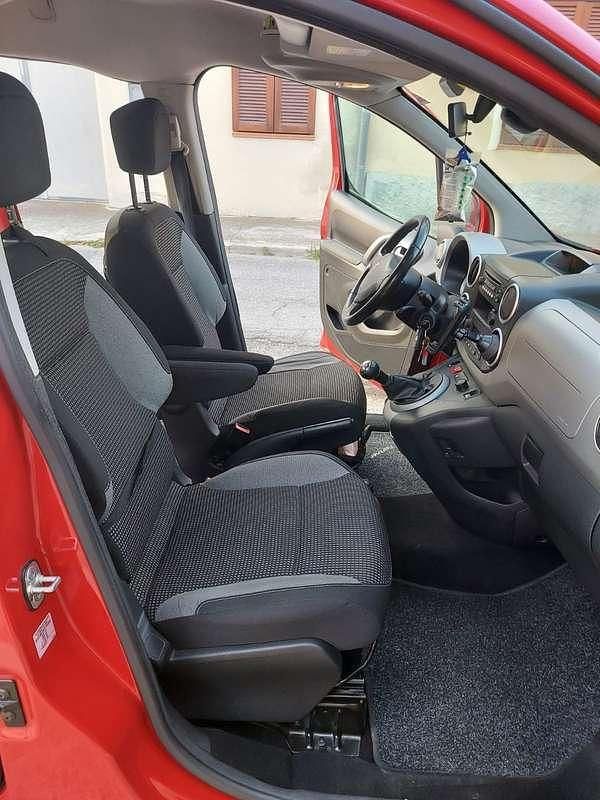 Usata Peugeot TePee Outdoor 114 CV (83 kW) 2015 Rosso Station wagon