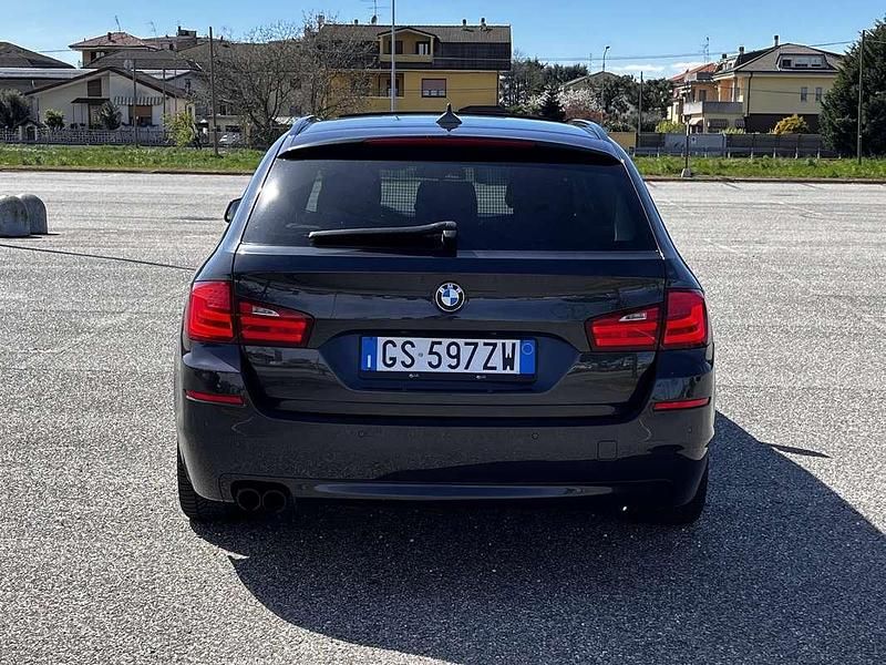 Usata BMW 525 M Sport 218 CV (160 kW) 2013 Grigio Station wagon
