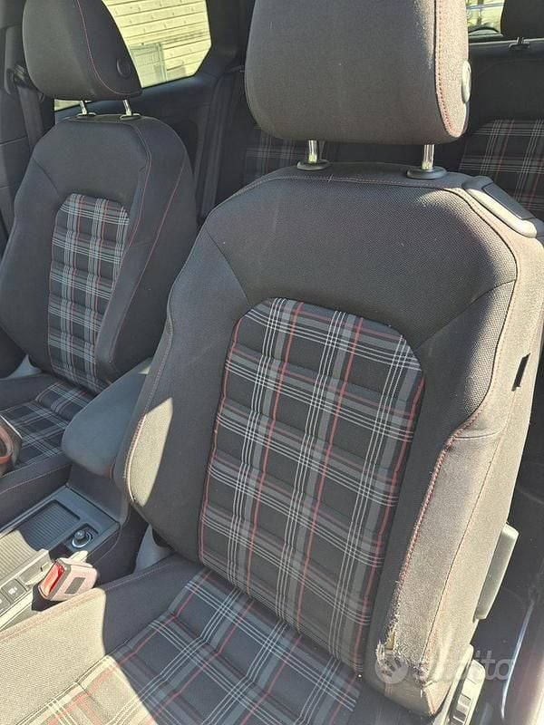 Usata VW Golf VII GTI 245 CV (180 kW) 2017 Bianco Berlina