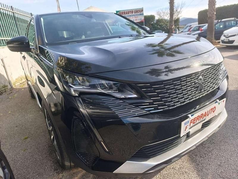 Usata Peugeot 3008 Allure 131 CV (96 kW) 2022 Nero SUV
