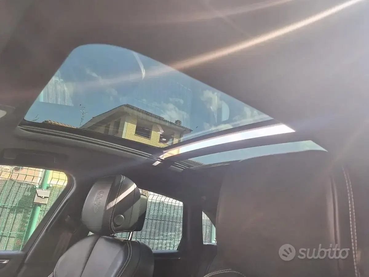Usata Porsche Macan T 197 CV (144 kW) 2024 Grigio SUV