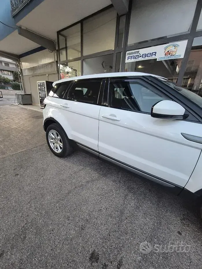 Usata Land Rover Range Rover evoque 150 CV (110 kW) 2014 SUV