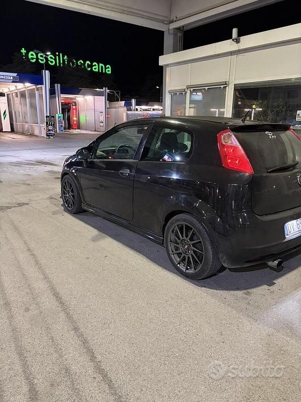 Usata Fiat Grande Punto Sport 2009 Nero Utilitaria