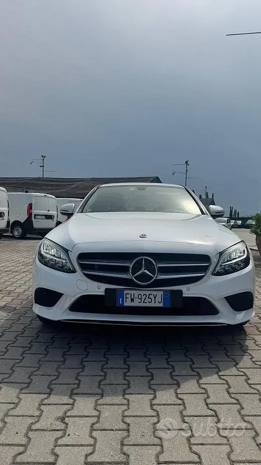 Usata Mercedes C220 Premium 194 CV (142 kW) 2019 Bianco Berlina