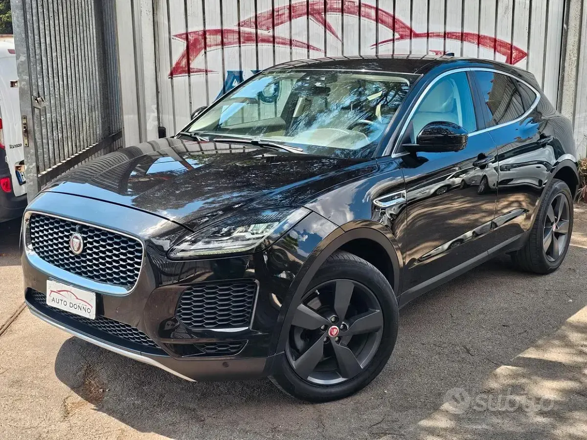 Usata Jaguar E-Pace R-Dynamic 150 CV (110 kW) 2019 Nero SUV