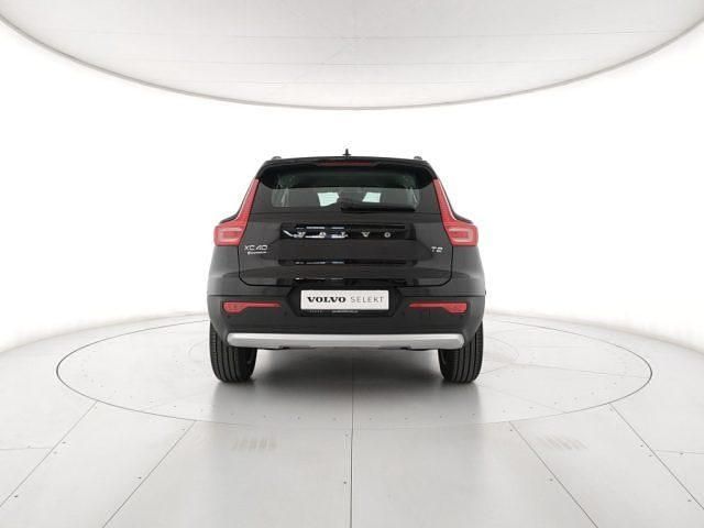Usata Volvo XC40 129 CV (94 kW) 2023 Nero SUV