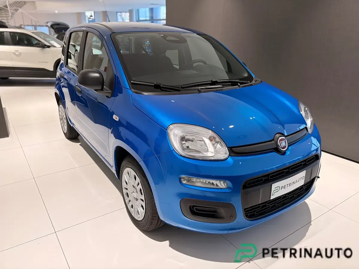 Nuova Fiat Panda 65 CV (47 kW) 2026 Bluazzurro Utilitaria