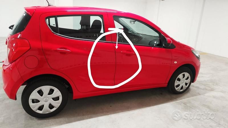 Usata Opel Karl 75 CV (55 kW) 2015 Rosso Utilitaria