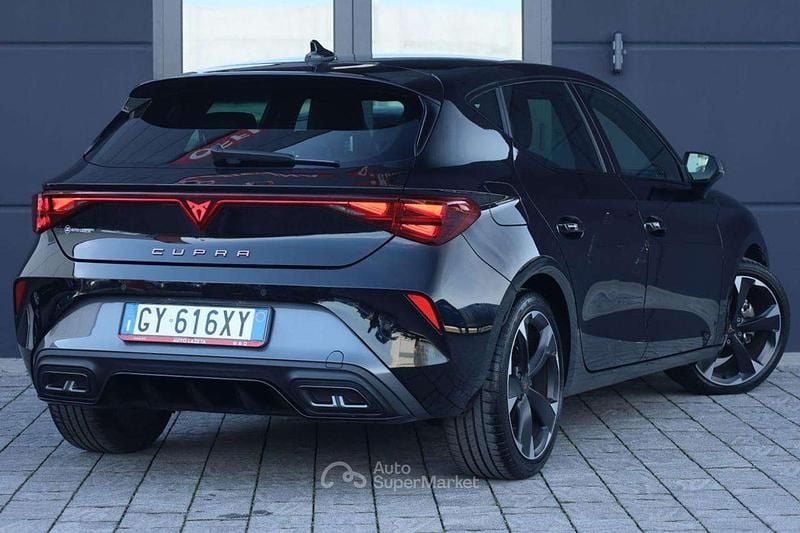 Usata Cupra Leon 150 CV (110 kW) 2025 Nero Berlina