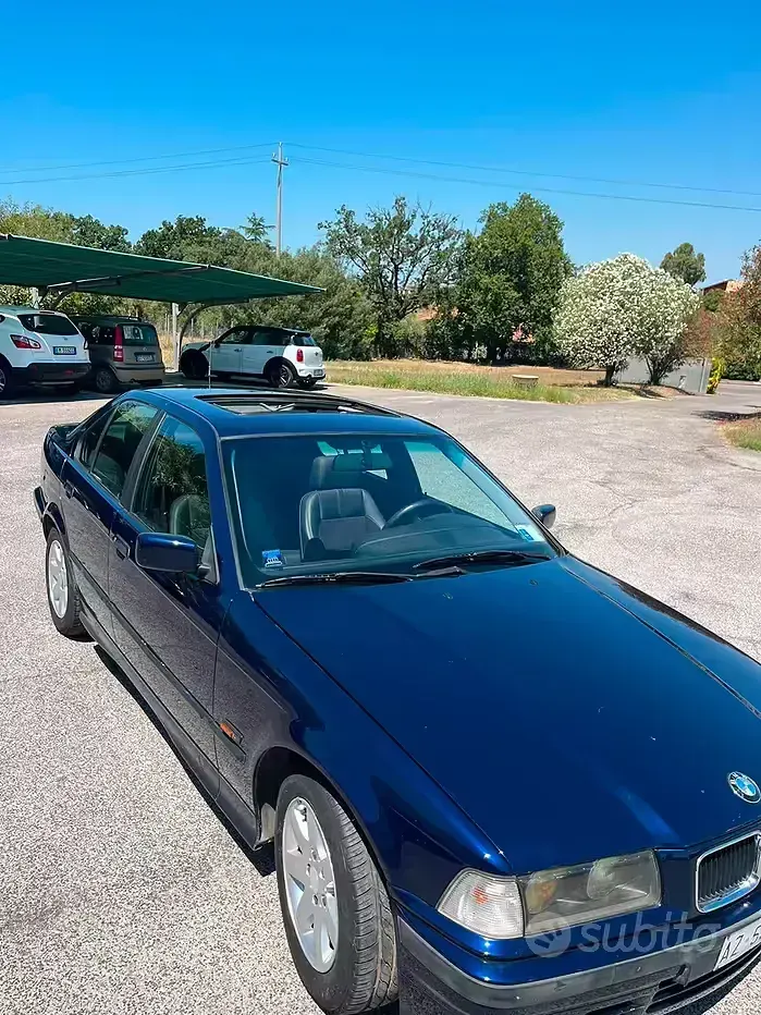 Usata BMW 316 102 CV (75 kW) 1995 Bluazzurro Berlina