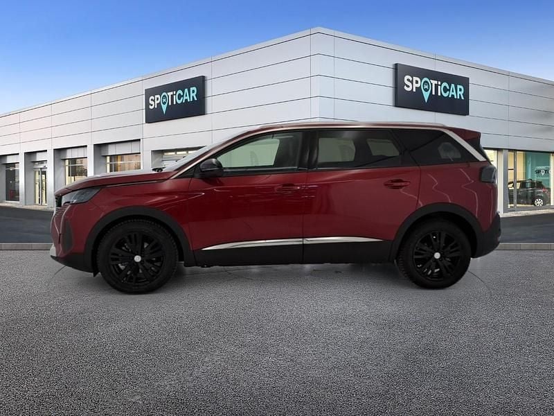 Usata Peugeot 5008 Allure 131 CV (96 kW) 2021 Rosso SUV
