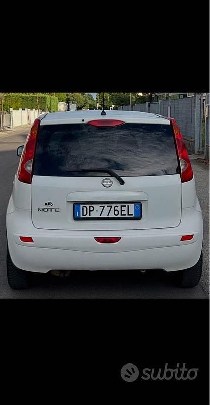 Usata Nissan Note 88 CV (64 kW) 2008 Bianco Monovolume